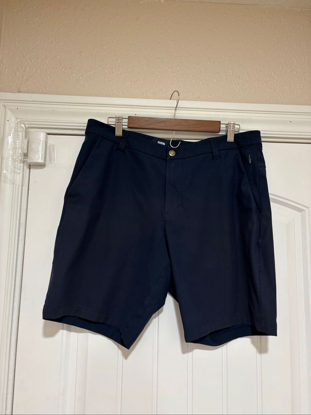 Lululemon Blue Chino 9” Shorts Size 34